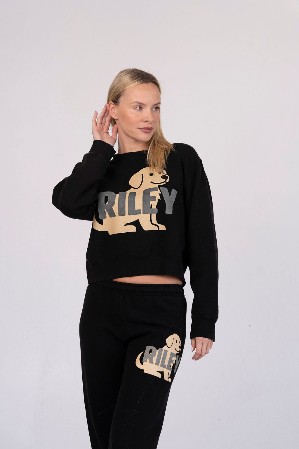Dog Days Crewneck Black SHIPS JUNE 15TH