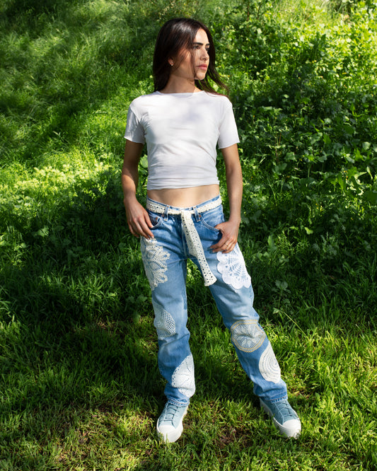 Lacework Jean